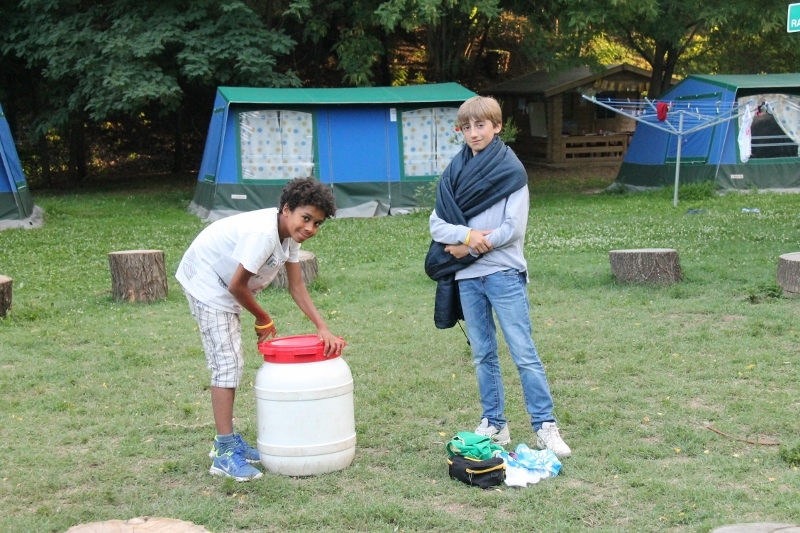 Village Camps International Summer Camp Ard&egrave;che, France 2019-07-26 https://www.villagecamps.com/journals_admin/images/929-34-21-07-2014 (800x533) (23).jpg